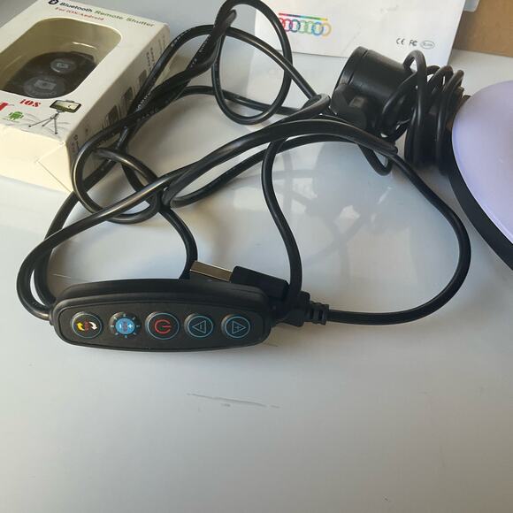 8'' Ring Light,w Extendable Tripod Stand, for Live Stream/Makeup/YouTube/TikTok - Picture 5 of 12